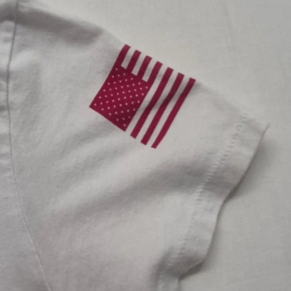 Under Armor men's white loose‎ fit American Flag graphic t-shirt two sided sz. M